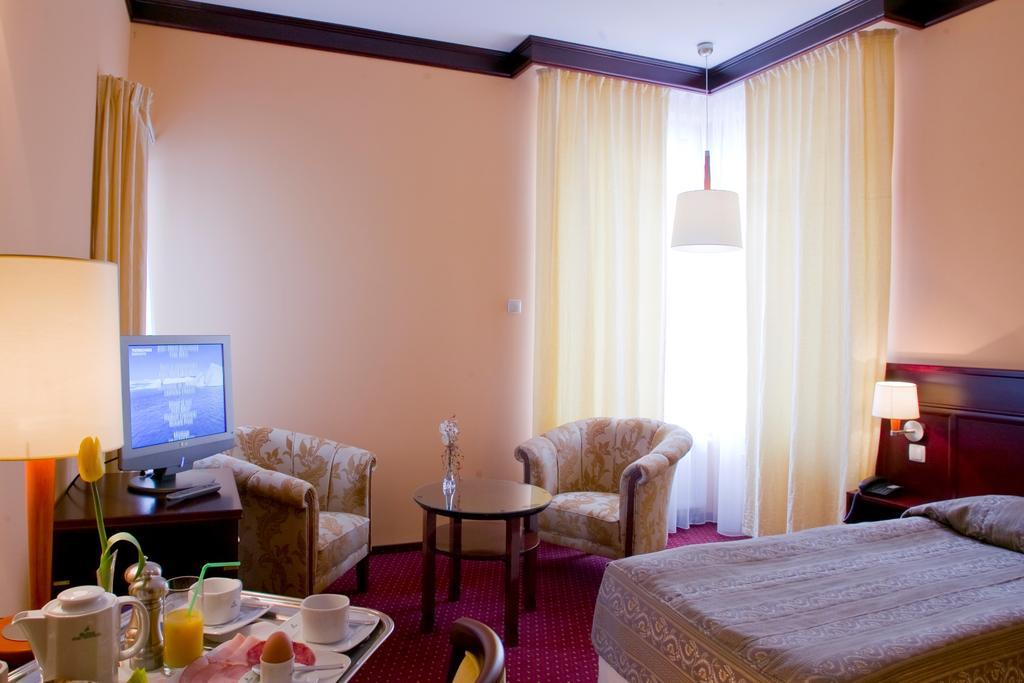 Meduza Hotel & Spa Mielno  Luaran gambar